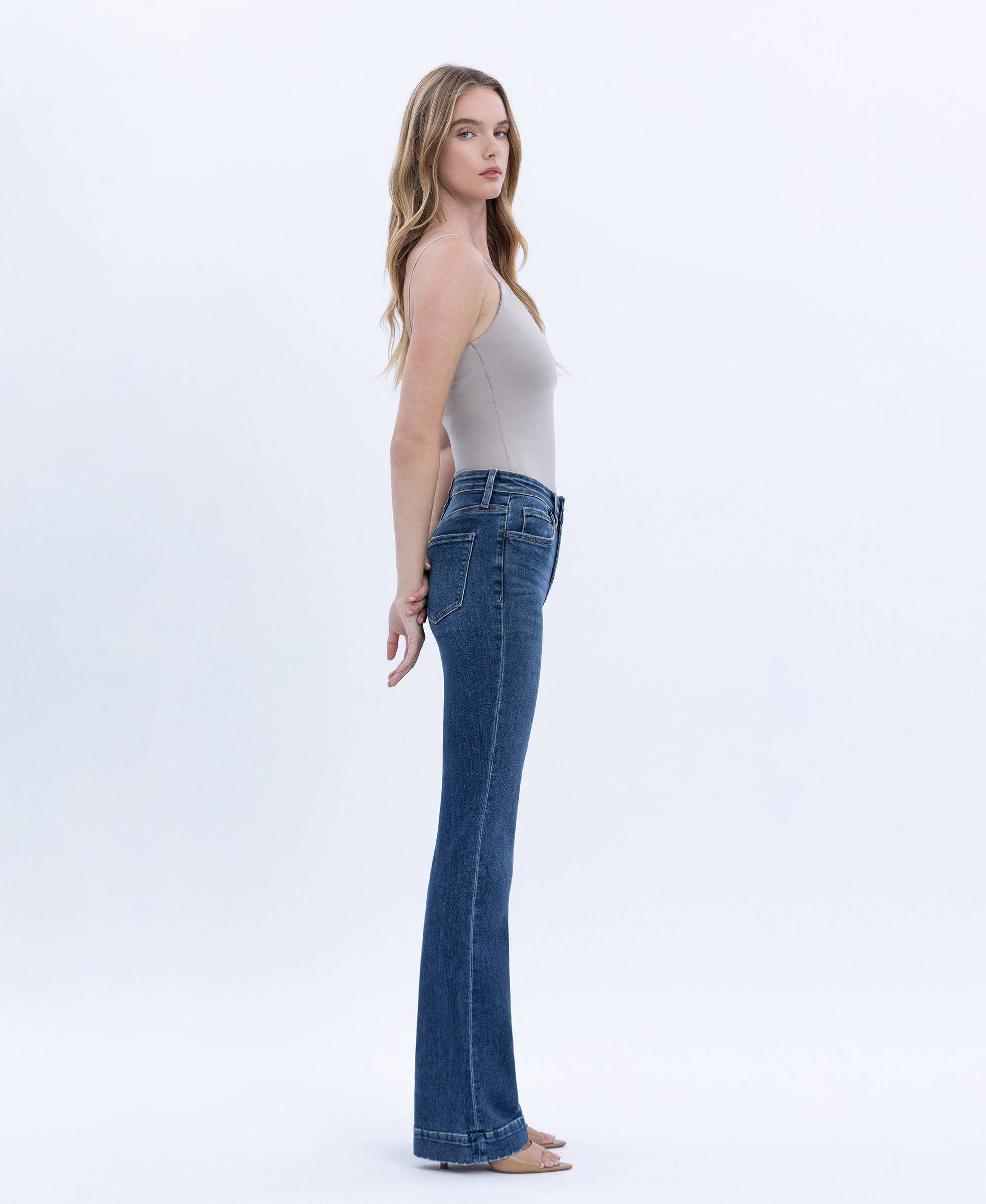 HIGH RISE DARK WASH TROUSER HEM BOOTCUT JEANS T6501