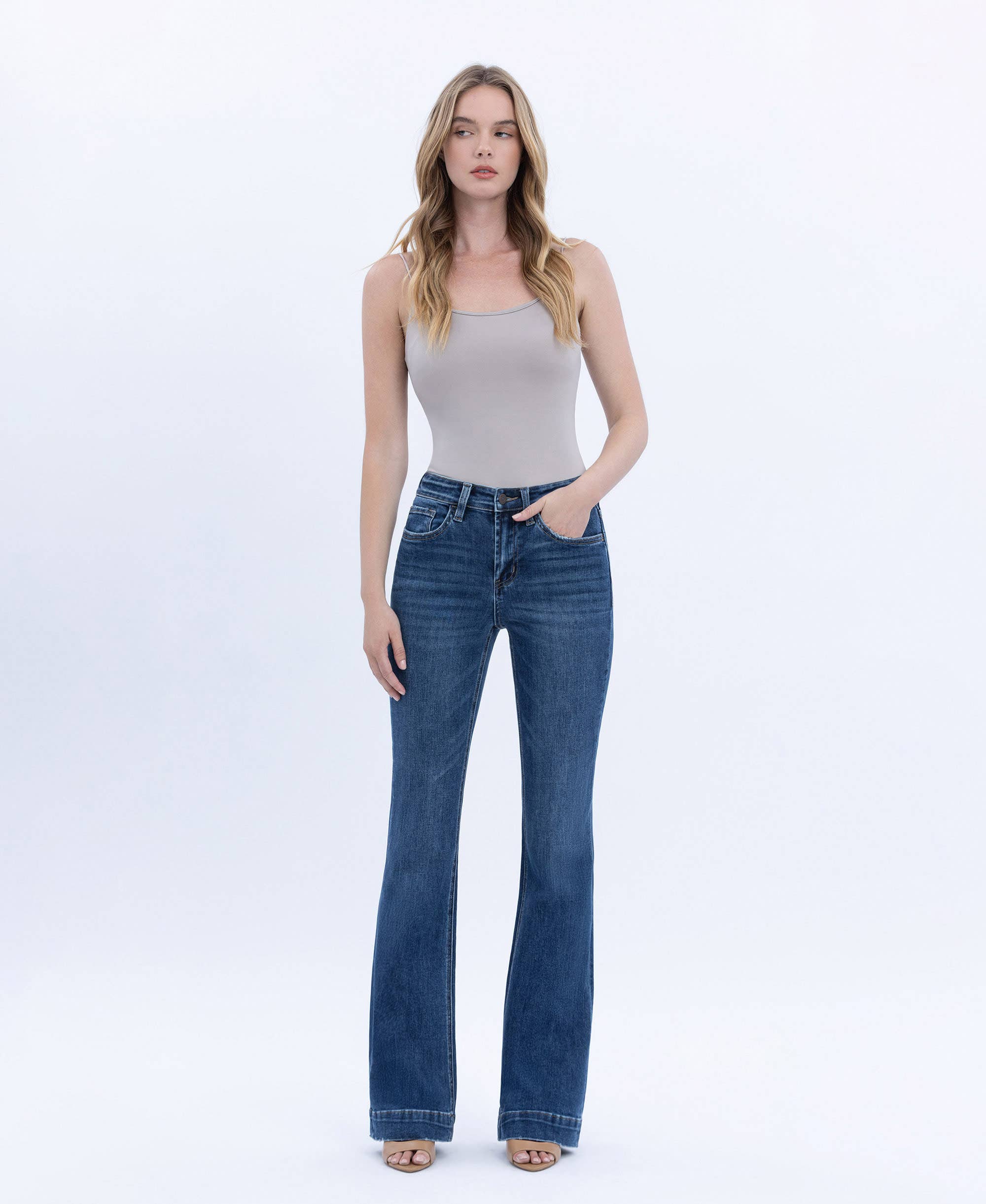 HIGH RISE DARK WASH TROUSER HEM BOOTCUT JEANS T6501