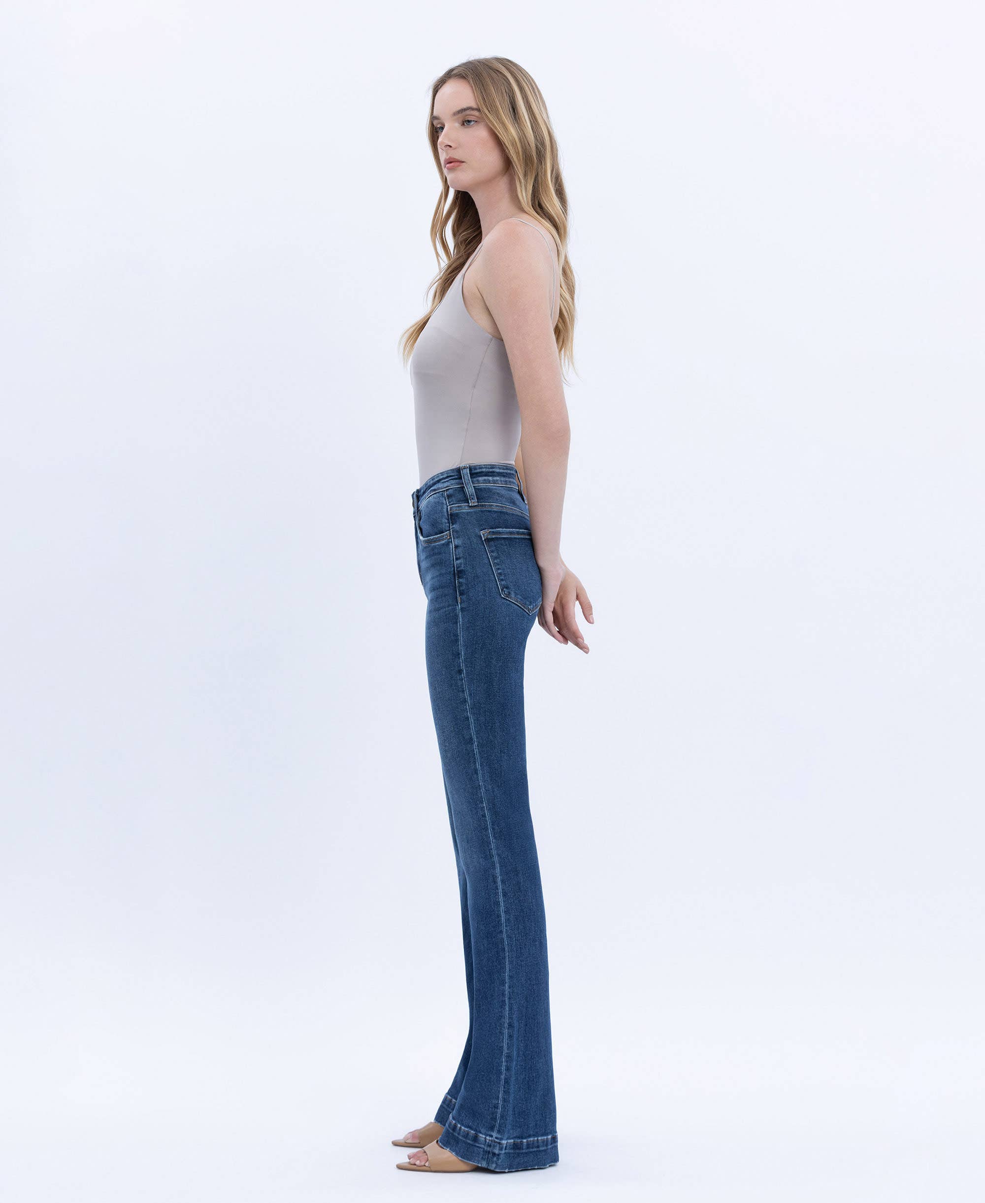 HIGH RISE DARK WASH TROUSER HEM BOOTCUT JEANS T6501